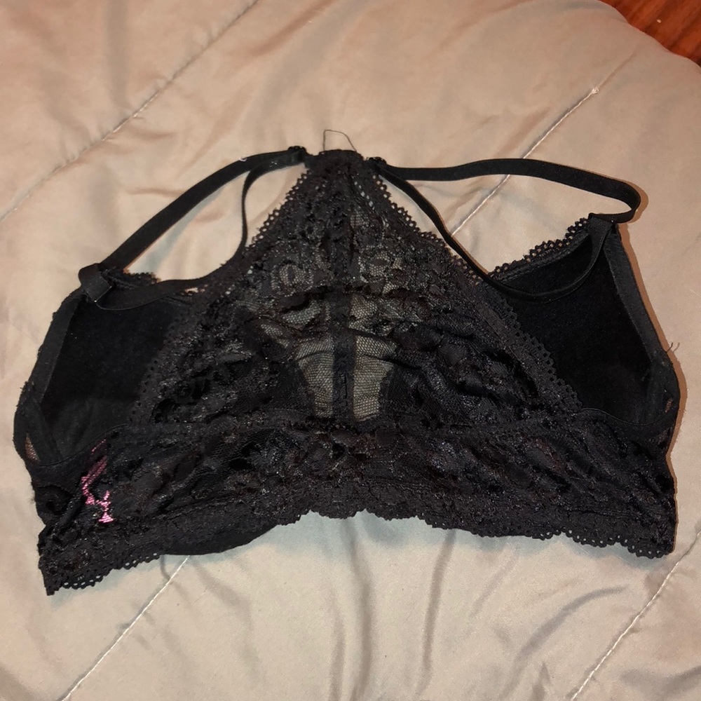 Razorback push-up bra. - Picture 2 of 5